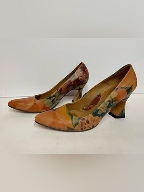 John Fluevog Floral printed leather Pumps heels multi 6